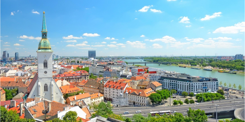 Slovakiya almashinuv grant dasturi g'olibasi Ozodaxon O'ktamova bilan suhbat