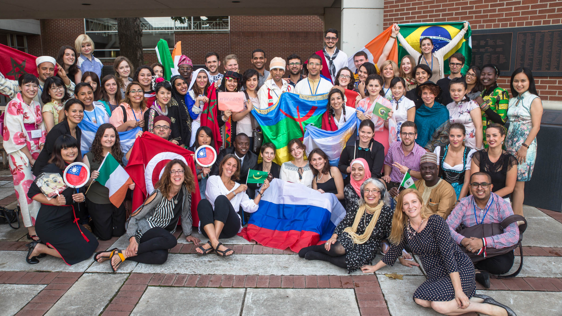 AQSHda o'zbek tilini o'qitish uchun barcha xarajatlar qoplanadigan 9 oylik Fulbright Foreign Language Teaching Assistant (FLTA) grant dasturi 