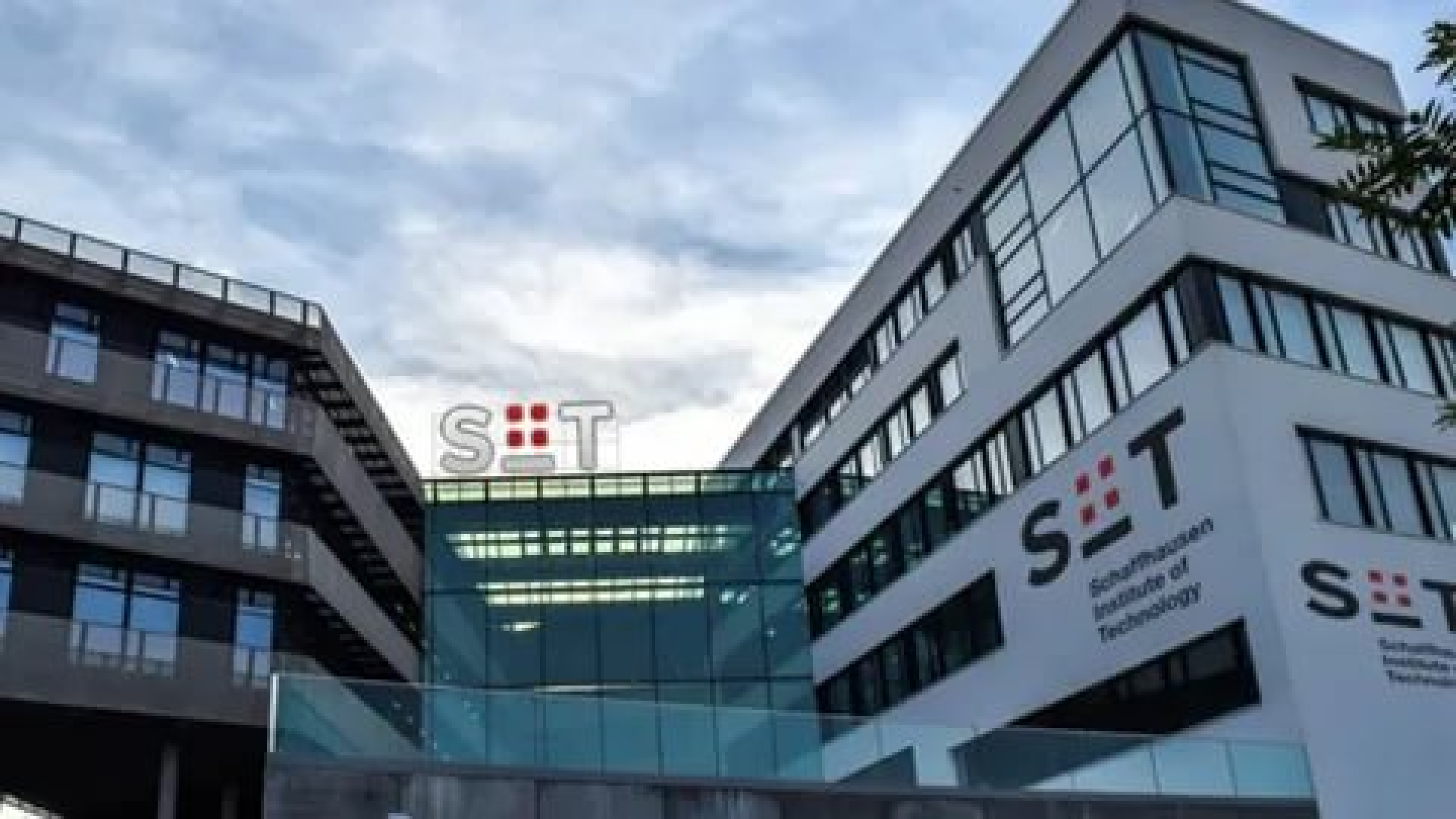 Magistratura bosqichini Shvetsariya Schaffhausen Institute of Technology universitetida o‘qish uchun toʻliq qoplanuvchi grant dasturi 