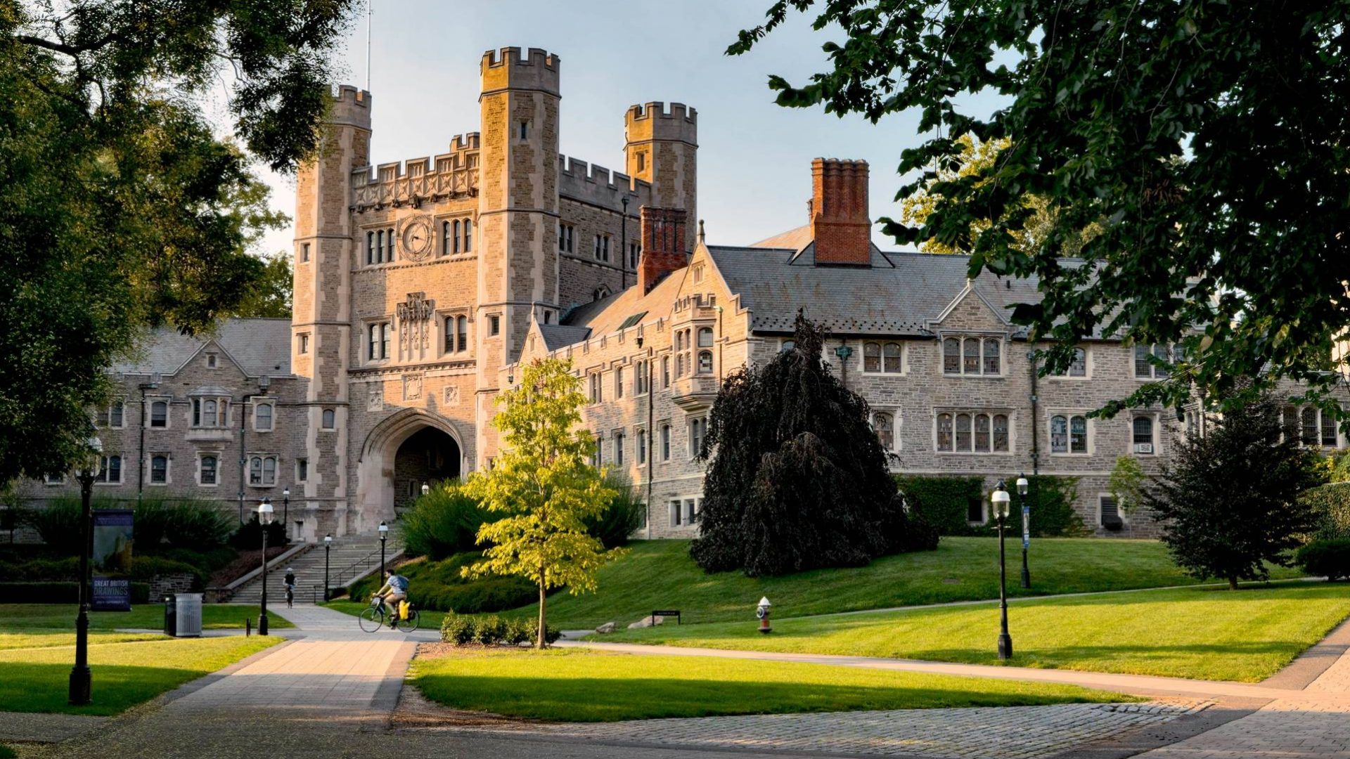 $92,000 yillik maosh bilan AQShning eng nufuzli oliygohlaridan birida dars berish imkoniyati — Princeton Arts Fellowship dasturi