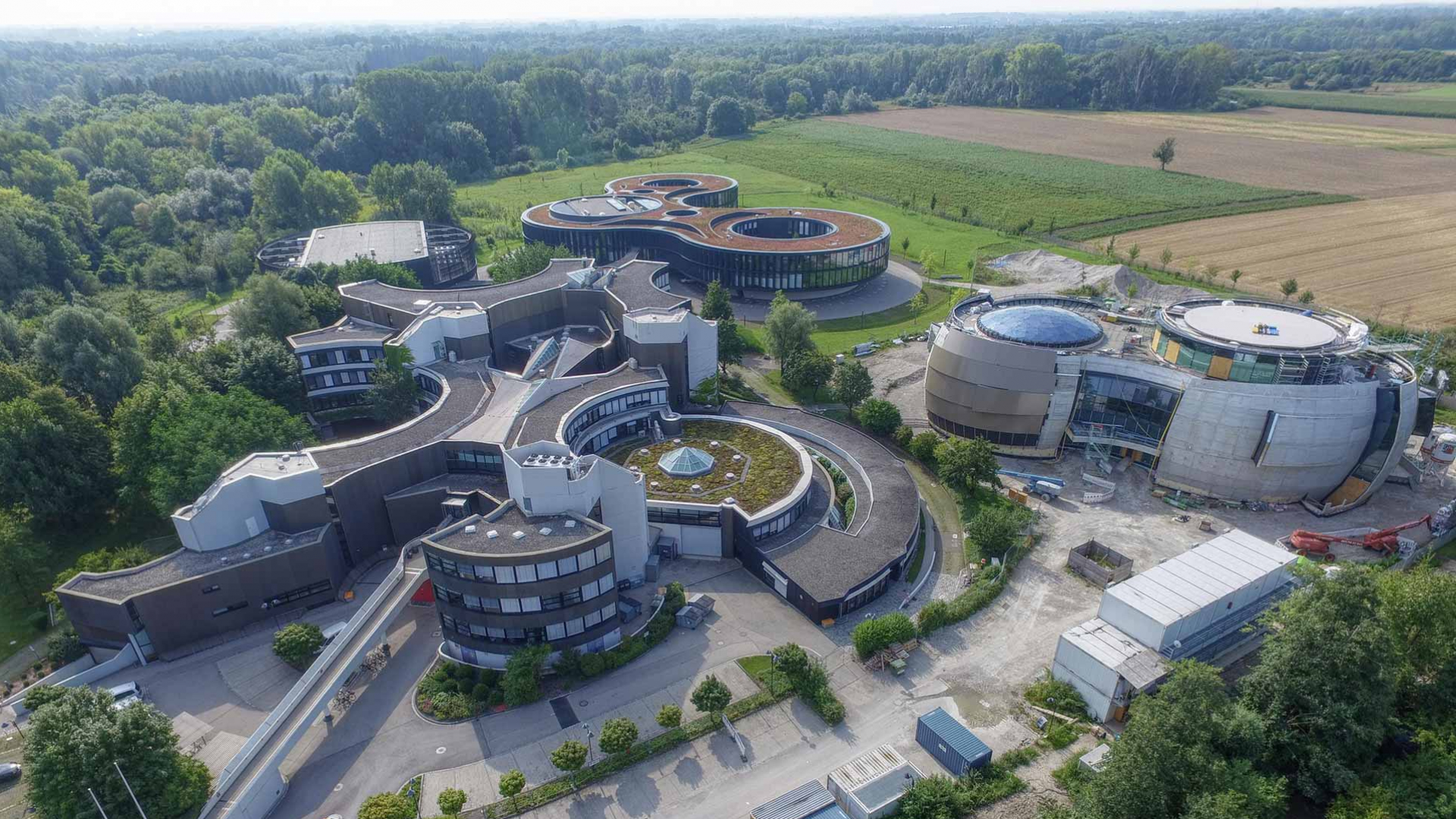 European Southern Observatory(ESO)ning Germaniyadagi qarorgohida ilmiy jurnalistika sohasiga qiziquvchilar uchun to'la moliylashtiriluvchi amaliyot dasturi