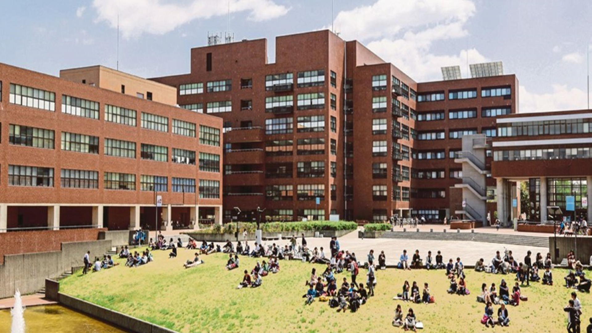 Magistratura bosqichini Yaponiyaning nufuzli Tsukuba universitetida davom ettirmoqchi boʻlganlar uchun to'liq moliyalashtiriluvchi Special Program in Japanese and Eurasian Studies dasturi