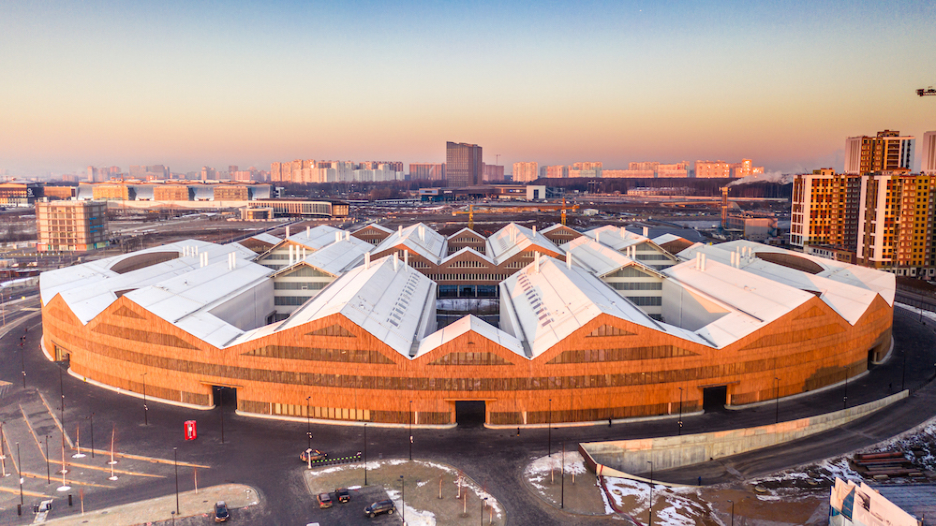 Rossiyaning Skolkovo fan va texnologiyalari institutining magistratura va PhD bosqichida oʻqish uchun toʻliq moliyalashtiruvchi Skoltech grant dasturi
