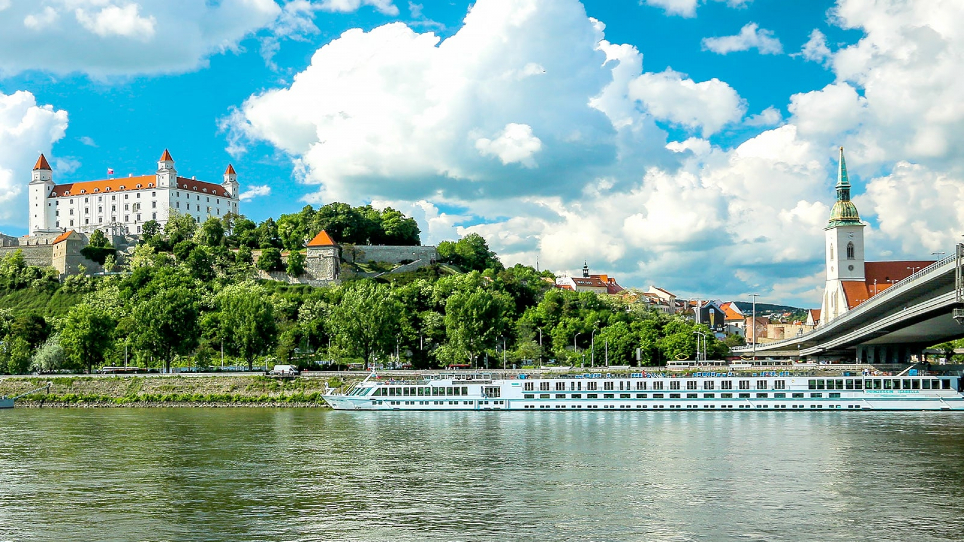 Talabalar, professor va tadqiqotchilar uchun Slovakiyada toʻliq grant asоsida oʻqish va tadqiqot olib borish imkoniyati — The National Scholarship Programme of the Slovak Republic (NSP) almashinuv dasturi