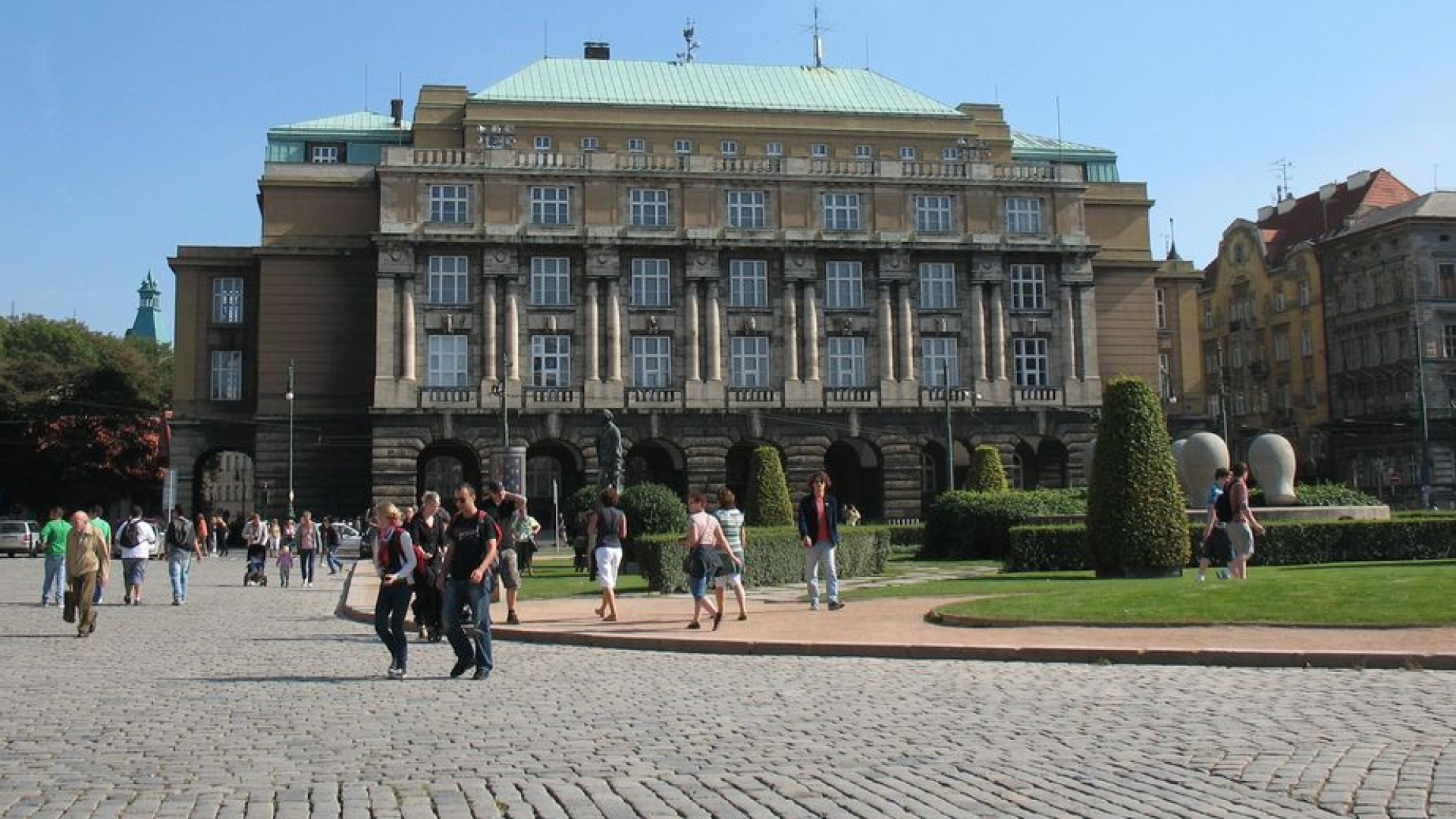 Chexiyada kompyuter lingvistikasi yo'nalishi bo'yicha magistrtura bosqichida o‘qish uchun to‘liq moliyalashtiriladigan Computational Linguistics Scholarship grant dasturi