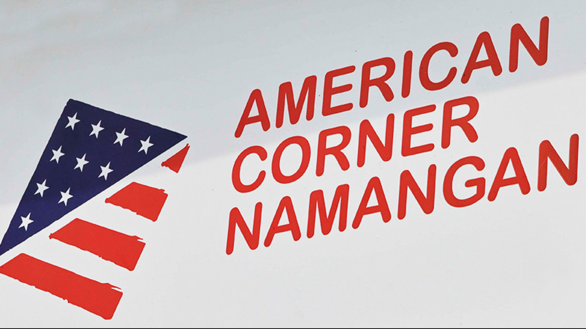 Namangandagi Amerika burchagidan yetakchilik qobiliyatiga ega yoshlar uchun P2P volontyorlik dasturi