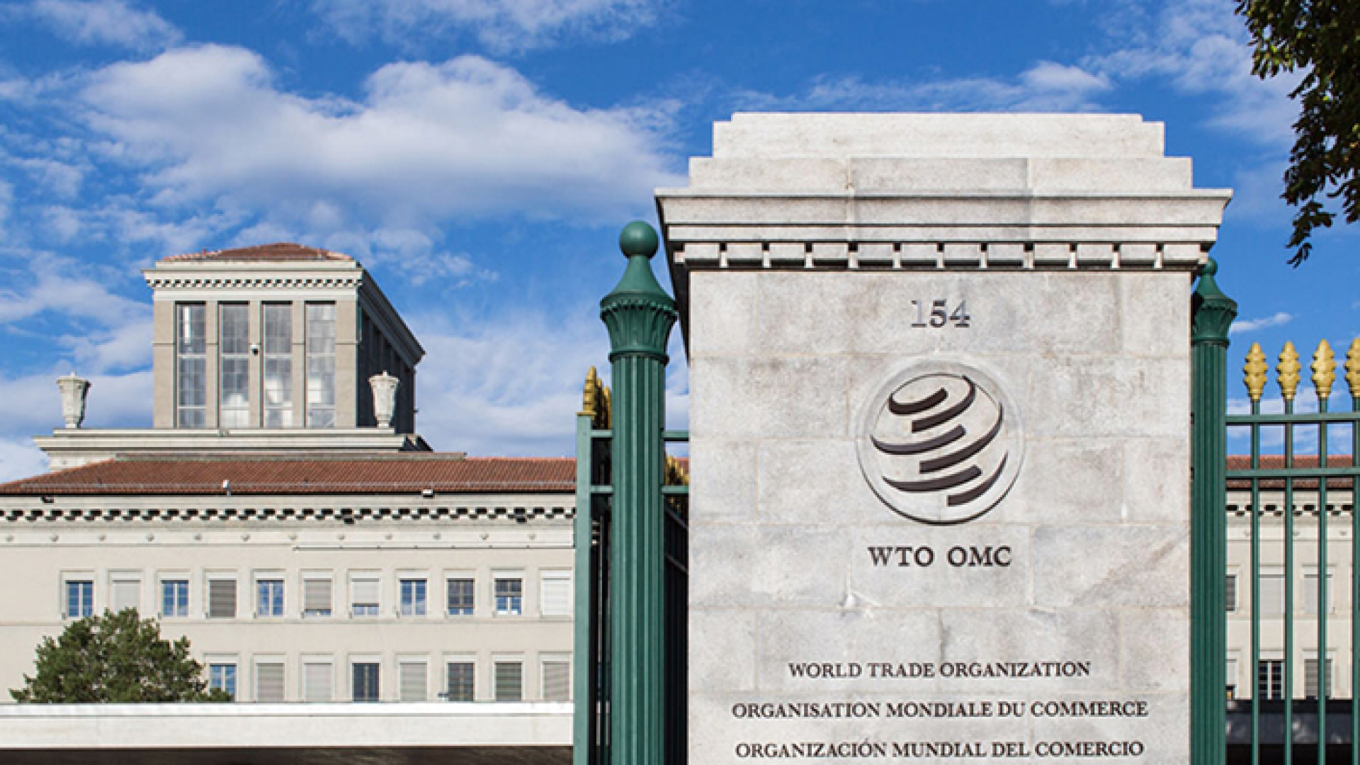 18-28 yosh oraligʻidagi xalqaro savdoga qiziqqan barcha uchun Shveysariyada oʻtkaziladigan Young Trade Leaders Programme dasturi