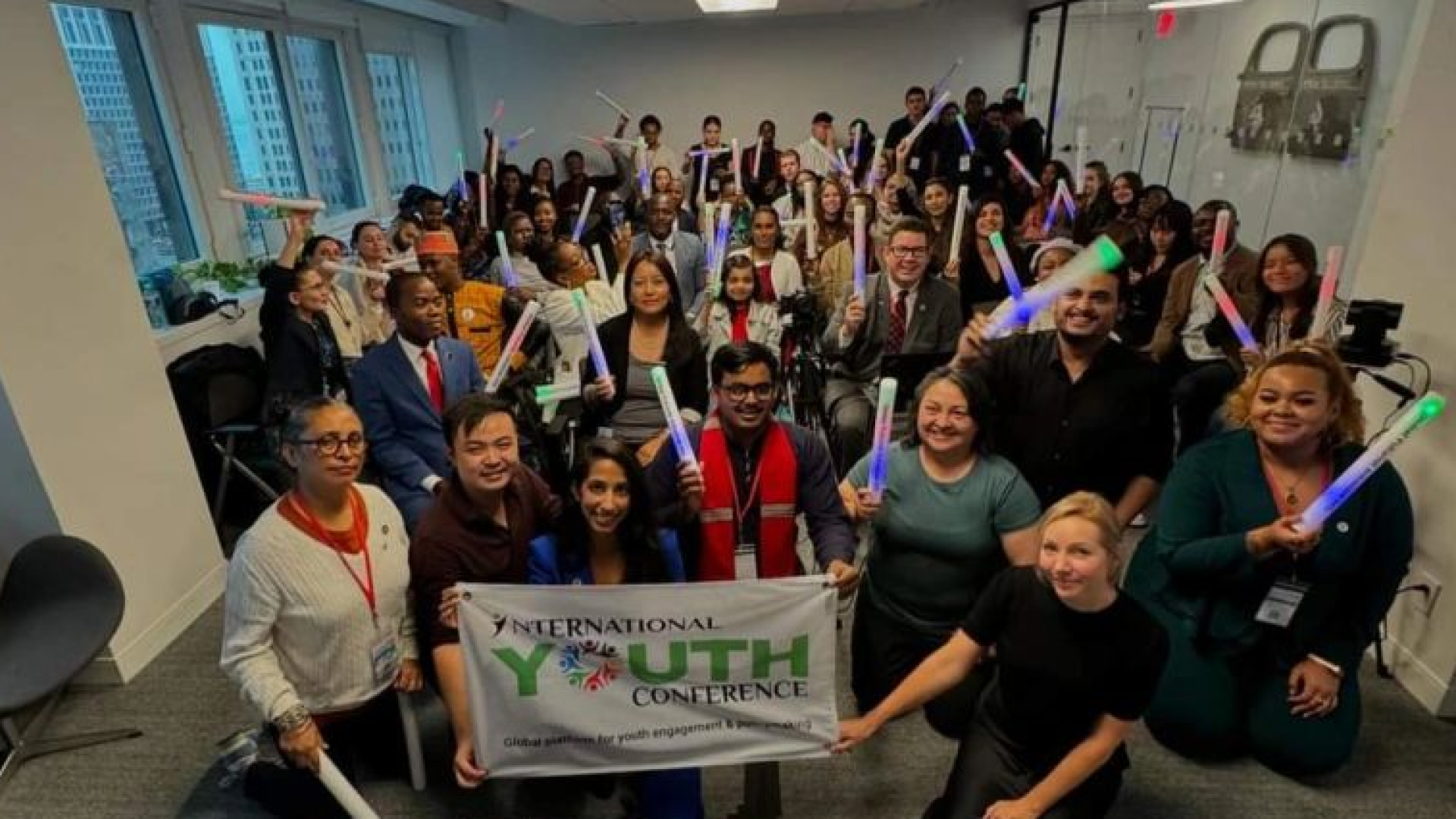 Yetakchilik qobiliyatiga ega yoshlar uchun AQShning Kaliforniya shtatida oʻtkaziladigan xalqaro konferensiya — International Youth Conference 11