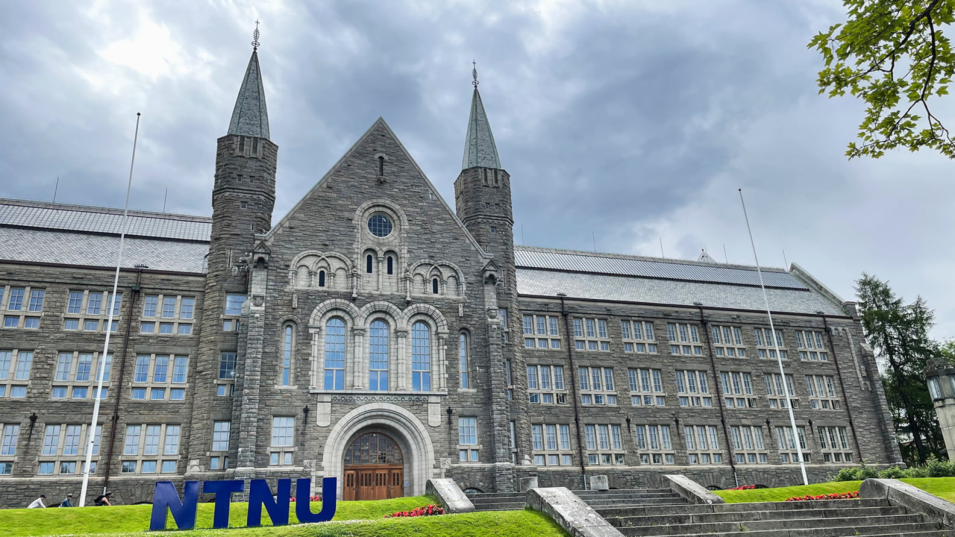 CYBERSURE: Kiberxavfsizlik boʻyicha toʻliq moliyalashtiriladigan Erasmus Mundus granti
